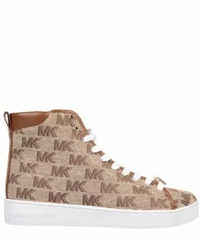 Shop the Latest Collection of Fashionable Shoes at The Little Green Bag