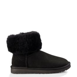 Short black deals uggs