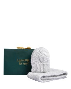 The Little Green Bag Giftbox Cozy Girls Kids Beanie and Scarf Ice