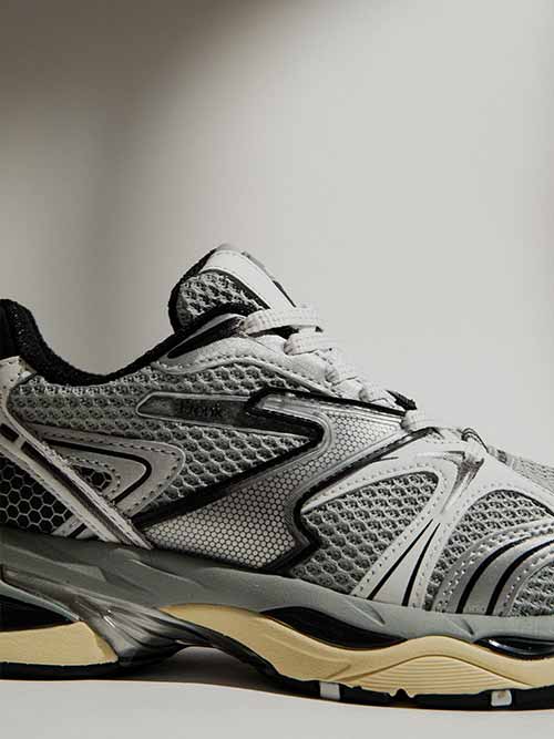 Afbeelding van: ETONIC